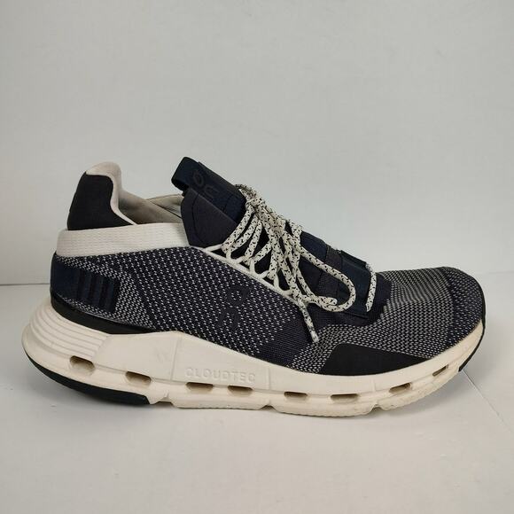 On Cloudnova black/white athletic streetwear running shoes trainers womens 8.5 - Picture 1 of 8